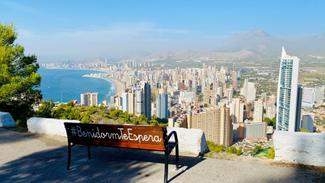 Los empresarios se vuelcan con las ayudas de #BenidormTeEspera: duplican a la anterior convocatoria