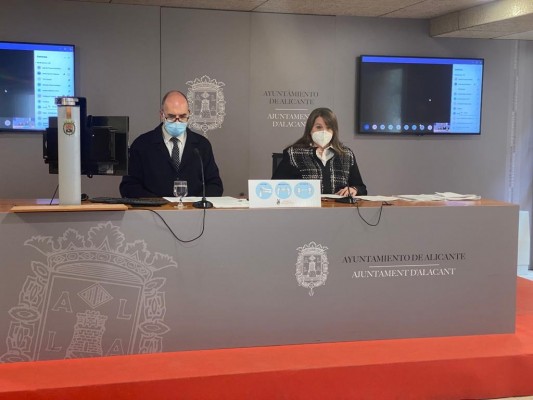 Alicante activa la contratación de 104 funcionarios para los equipos de Acción Social