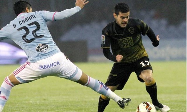 El Elche empató de forma agónica en su última visita a Vigo
