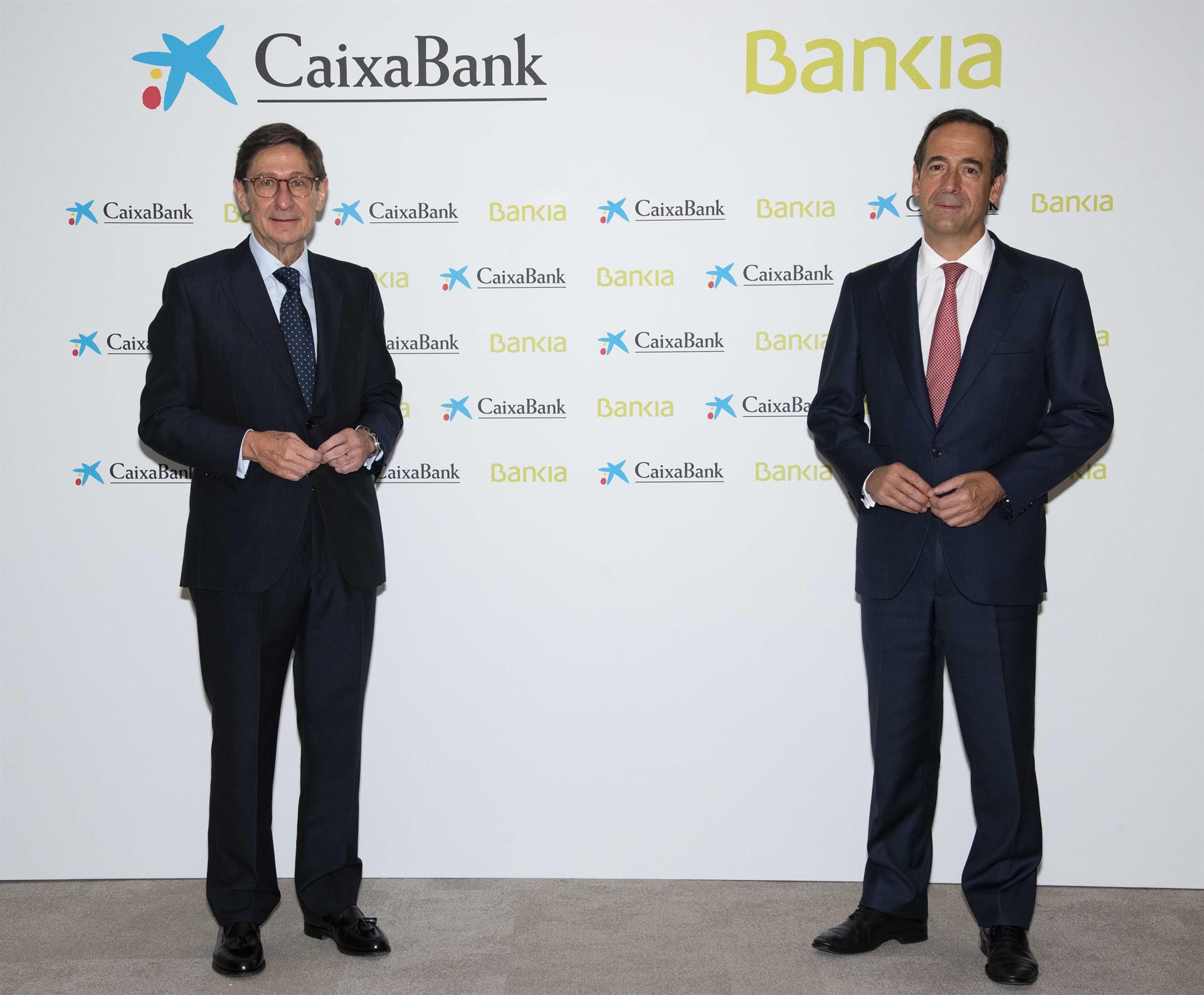 Caixabank y Bankia refuerzan su capital previo a la fusión