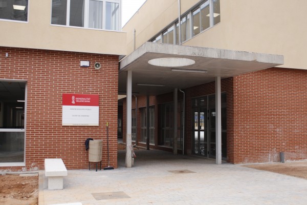 El colegio Ciutat de Cremona ultima la apertura de las aulas de Primaria tras 14 años en barracones