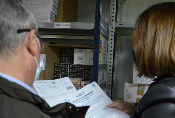 La llegada a Hefame de las primeras 6.200 dosis de AstraZeneca permitirá agilizar el ritmo de vacunación 