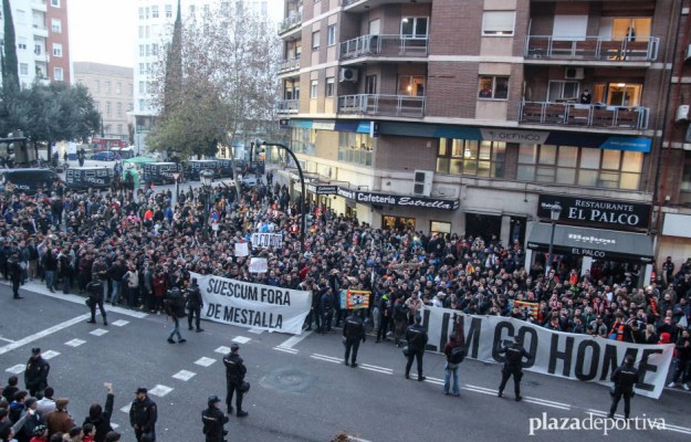La culpa és de la gent