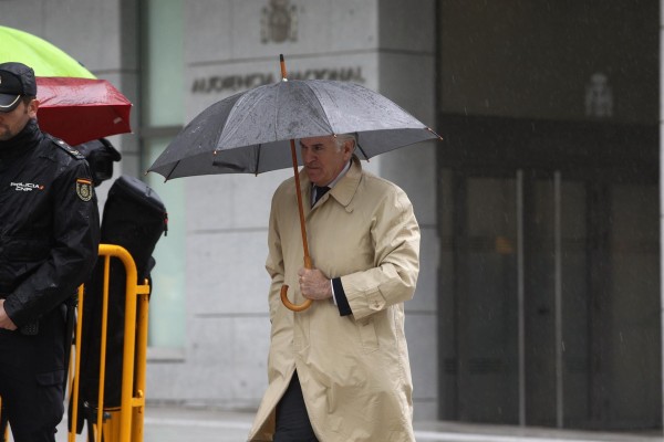 El juicio por la caja 'b' del PP arranca este lunes pendiente de más 'confesiones' de Bárcenas