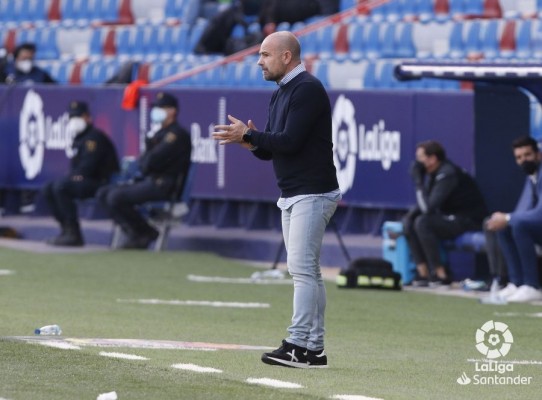 Paco López: 