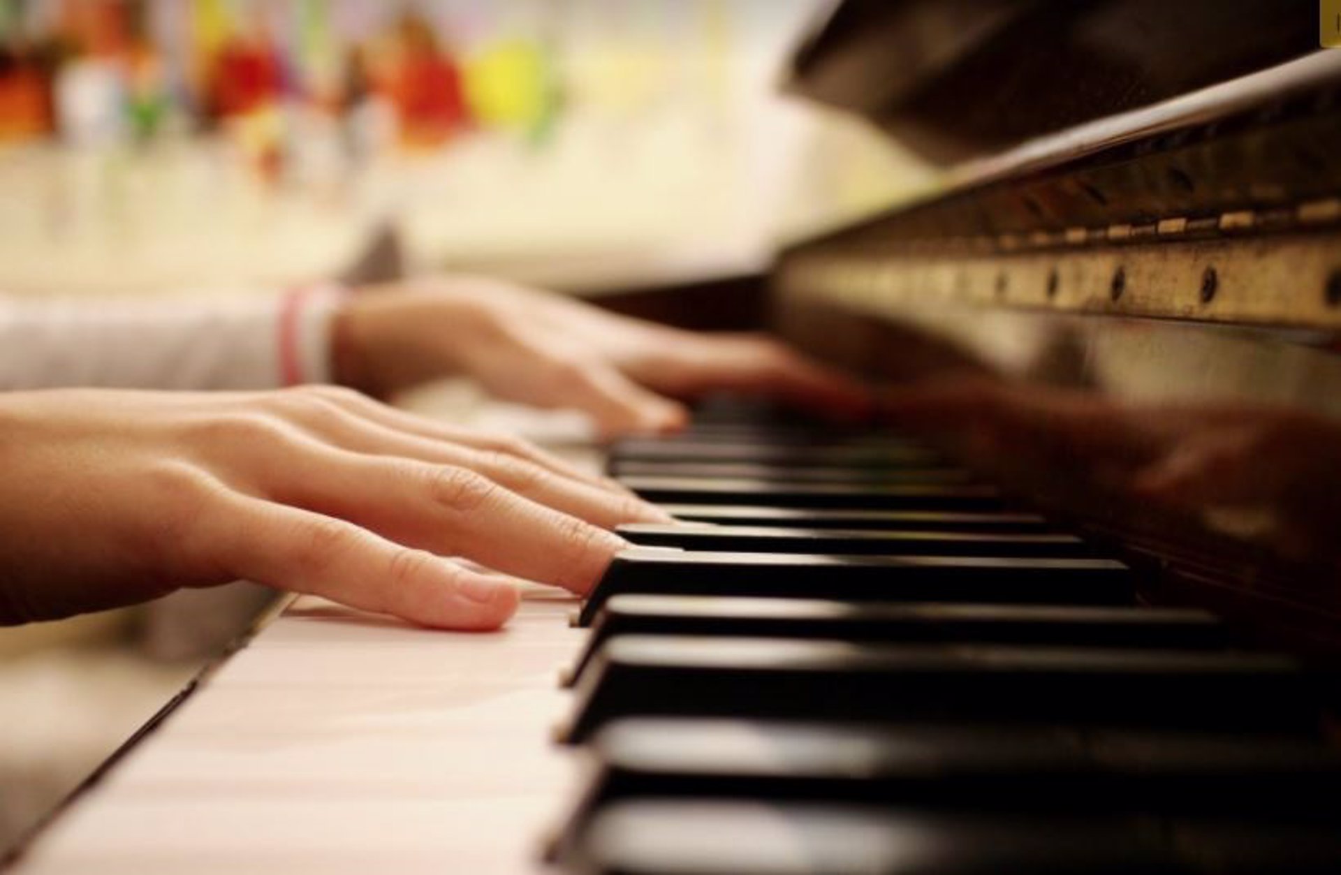 Logran traducir a música interpretaciones sin audio mediante la inteligencia artificial