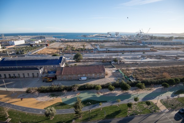 Adif urge a Alicante a compensarle con el suelo regulado en 2012 para retirar las vías de Benalúa