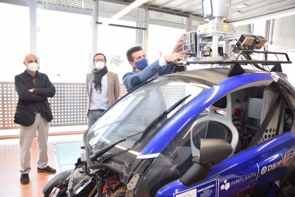 El vehículo autónomo no es exclusivo de Silicon Valley: la UPCT automatiza su propio coche