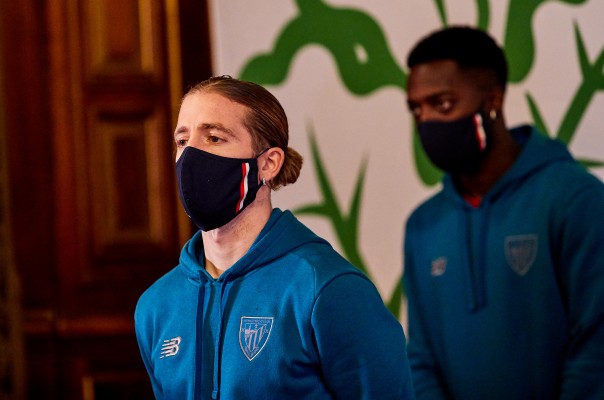 Muniain y Villalibre, dudas ante el Valencia por lesiones musculares