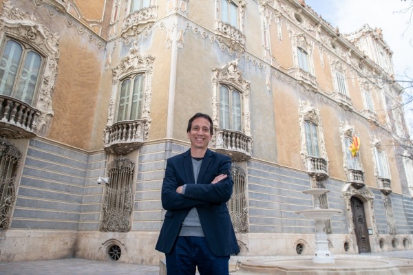 
Noël Ribes: “Quizá sea un buen momento para pasear más por Valencia”
