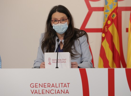 Oltra desconoce el estado del proceso de vacunación en las residencias