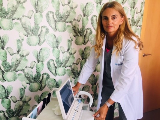 Los síntomas premenstruales empeoran con el frío y la falta de exposición solar, según Vithas