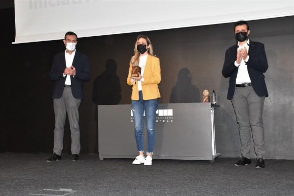 El Ayuntamiento de Elche entrega los 12 premios correspondientes a la iniciativa emprendedora