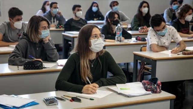 Cómo educar a una generación de tontos