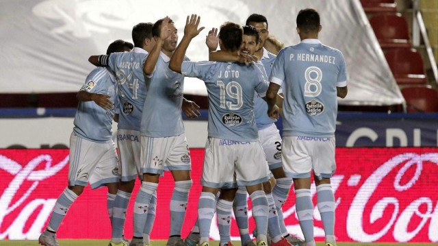 El Celta encarrila su pase a octavos en Almería