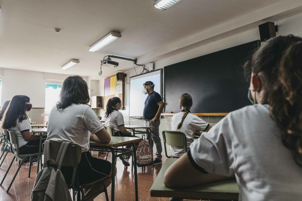 CSIF pide a Educación la regulación de un 