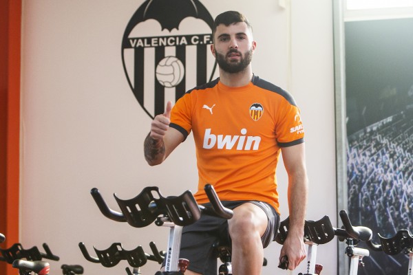 Cutrone triunfará, Papu fracasará