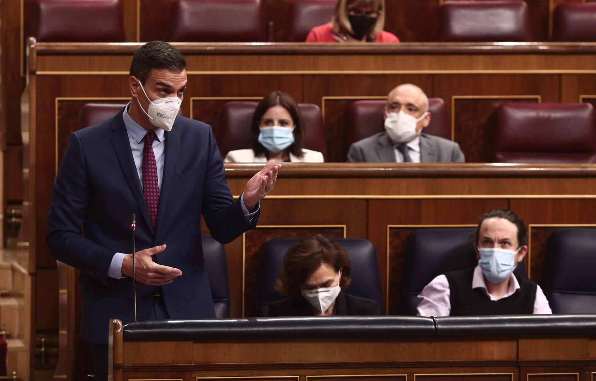 Casado acusa a Sánchez de ocultar el informe del Consejo de Estado sobre los fondos europeos
