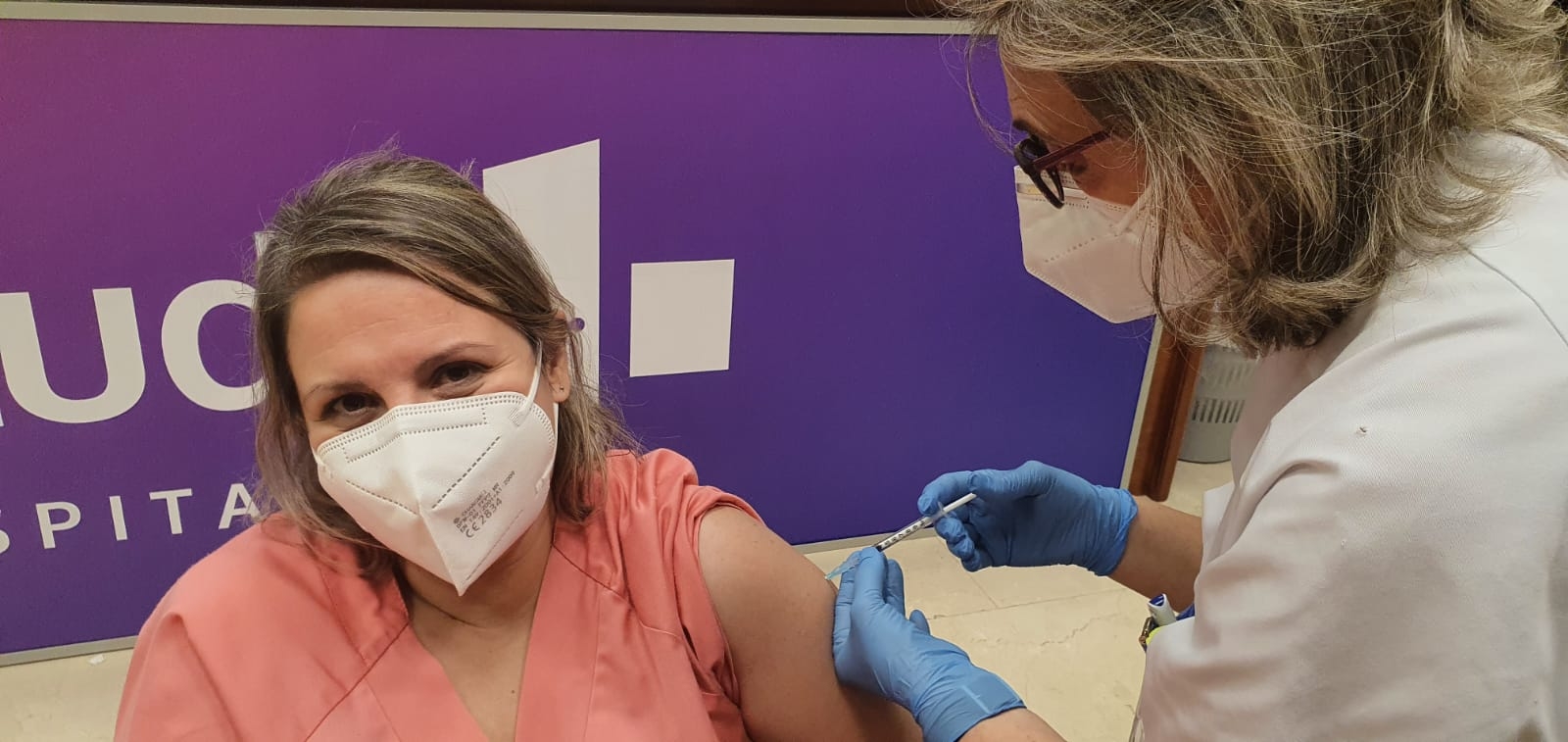 Vacunación en el Hospital Casa Salud de València, este martes. Foto: CASA SALUD - 