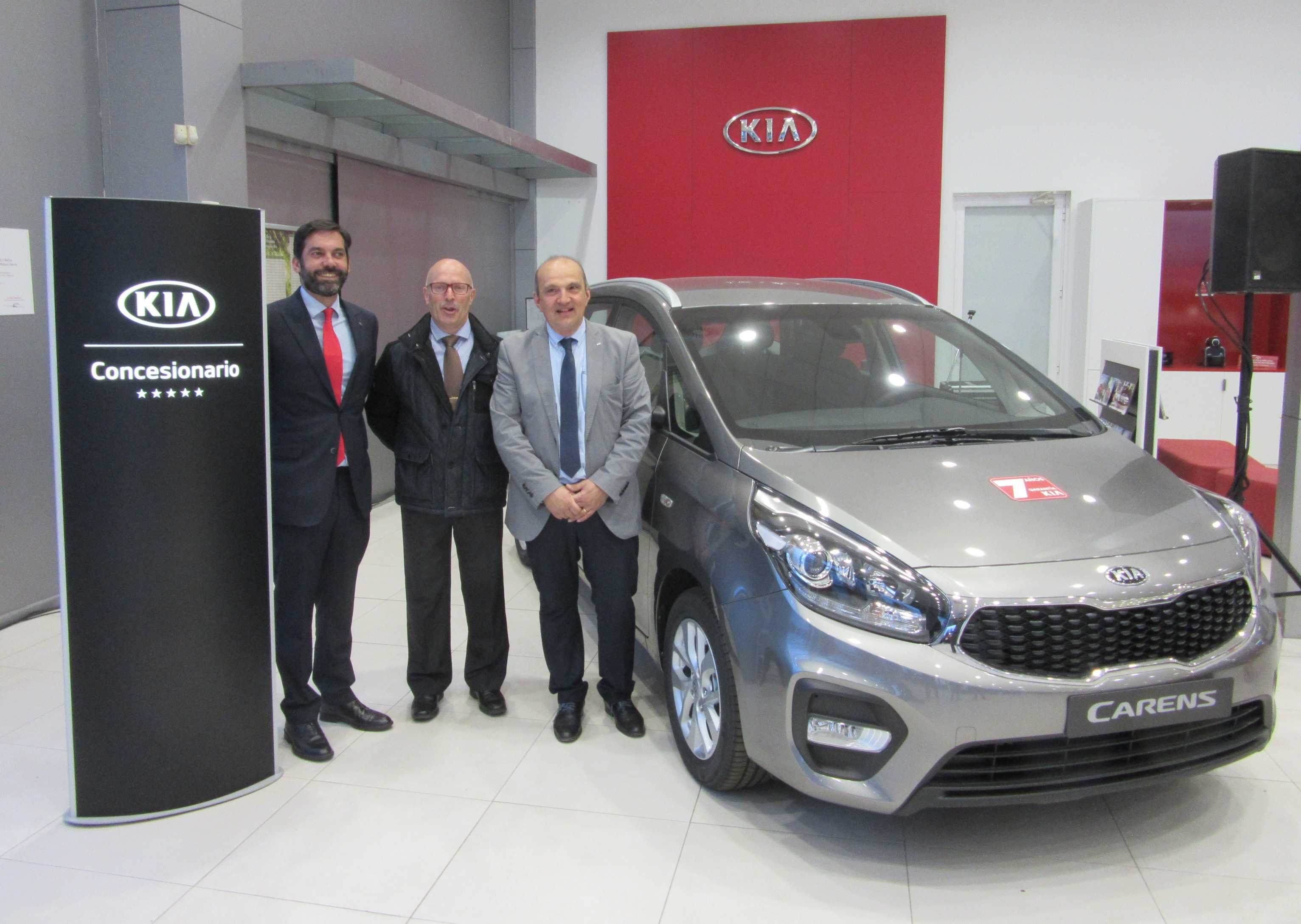 Exitoso encuentro de KIA Autopista Sur con clientes profesionales