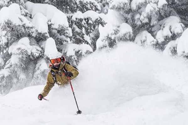 HH Powderqueen 3.0 Jacket: innovadora tecnología para un alto rendimiento