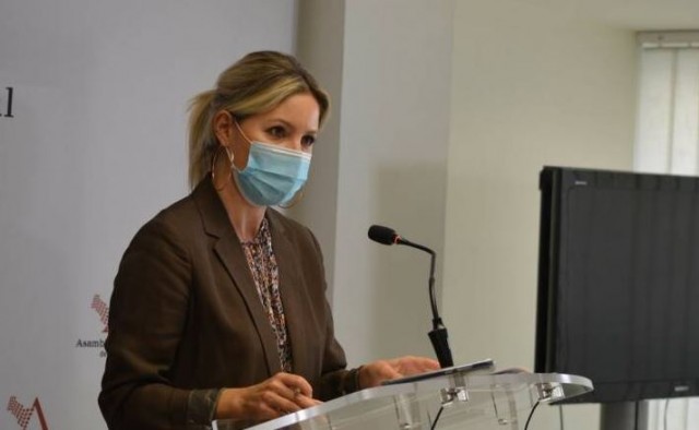 Martínez Vidal insiste en exigir la cabeza de Coello por la vacunación: 