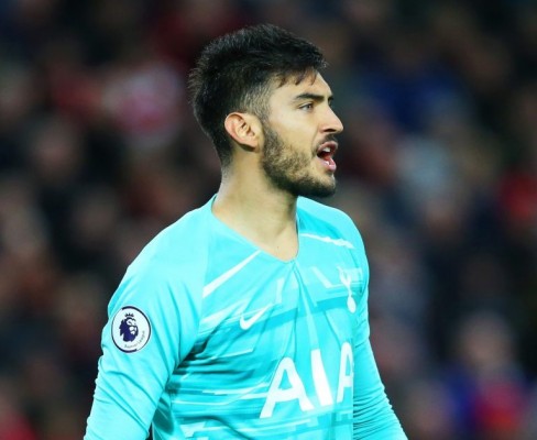 El Elche obtiene del 	Tottenham la cesión del portero ítalo-argentino Paulo Gazzaniga