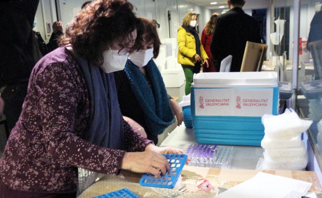 Sanidad reacciona tras las vacunas no deseadas y lanza una orden que prioriza las sobrantes