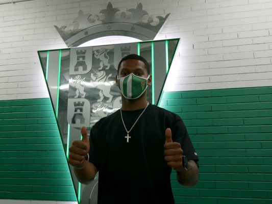 Manny Rodríguez rescinde con el Hércules al que se acerca Darren Sidoel