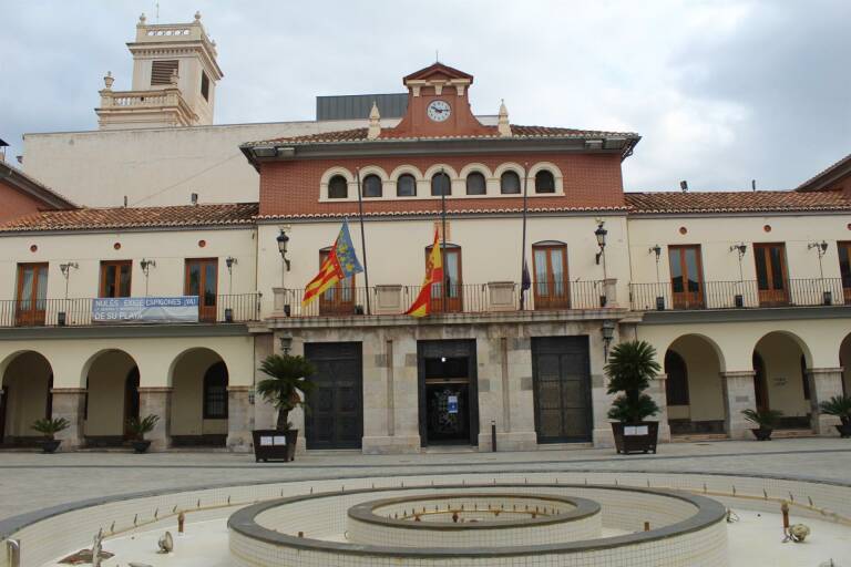 Nules se vuelca con la hostelería y logra que 20 locales se sumen a la campaña 'Menú a Casa'