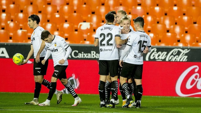 Mestalla ve un triunfo local tres meses después y la primera portería a cero
