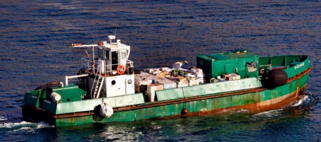 Dragón, un buque de carga camerunés, a subasta por 27.000 euros en Cartagena