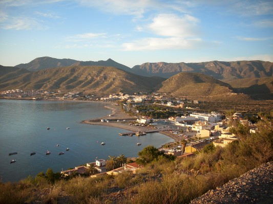 Movilidad, seguridad y salud, tres grandes problemas en Isla Plana y La Azohía que los vecinos piden una solución ya