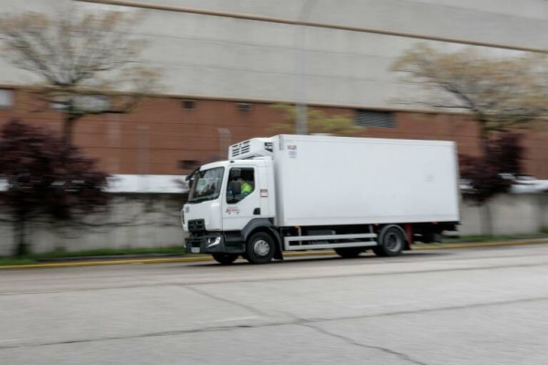 Fepeval pide a Sanitat que la hostelería de las áreas empresariales sí que pueda prestar servicio
