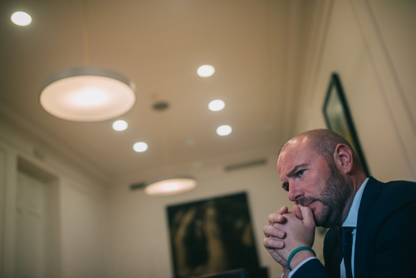 Gaspar pide cinco informes de urgencia a Divalterra sobre el proceso de selección de la jefa de RRHH