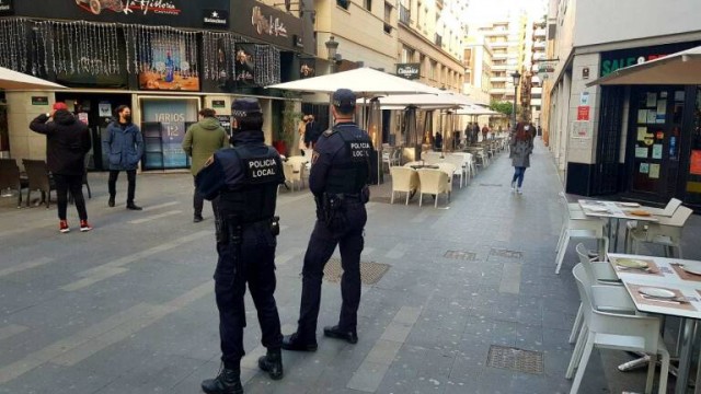 La hostelería de Alicante registra 100 primeras reclamaciones y urge los 11,1 millones de 'Resiste'