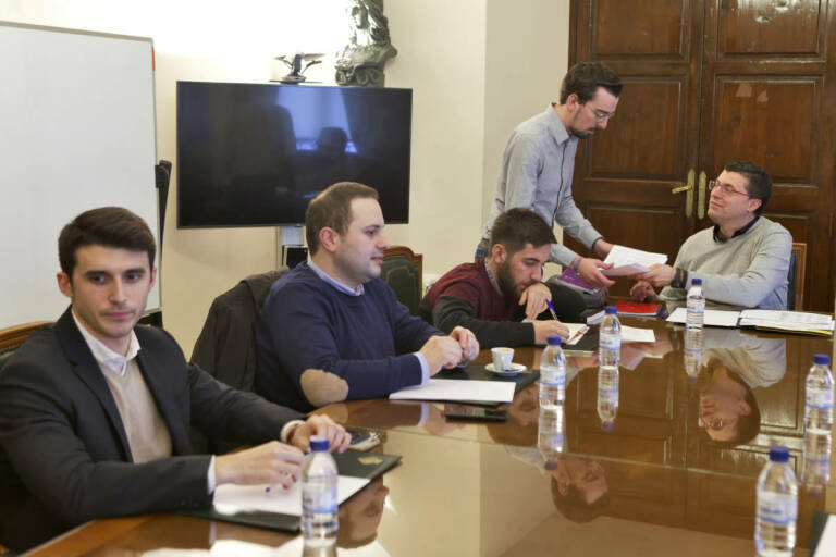 El Fadrell toca a rebato: los socios de gobierno se abren a apuntalar su pacto en Castelló 