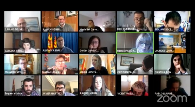 El Campello insta a la Generalitat a vacunar a los cuidadores a domicilio de personas mayores