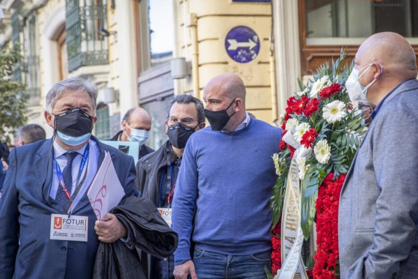 Los hosteleros castellonenses colapsan València y siguen reivindicando ayudas dignas para el sector