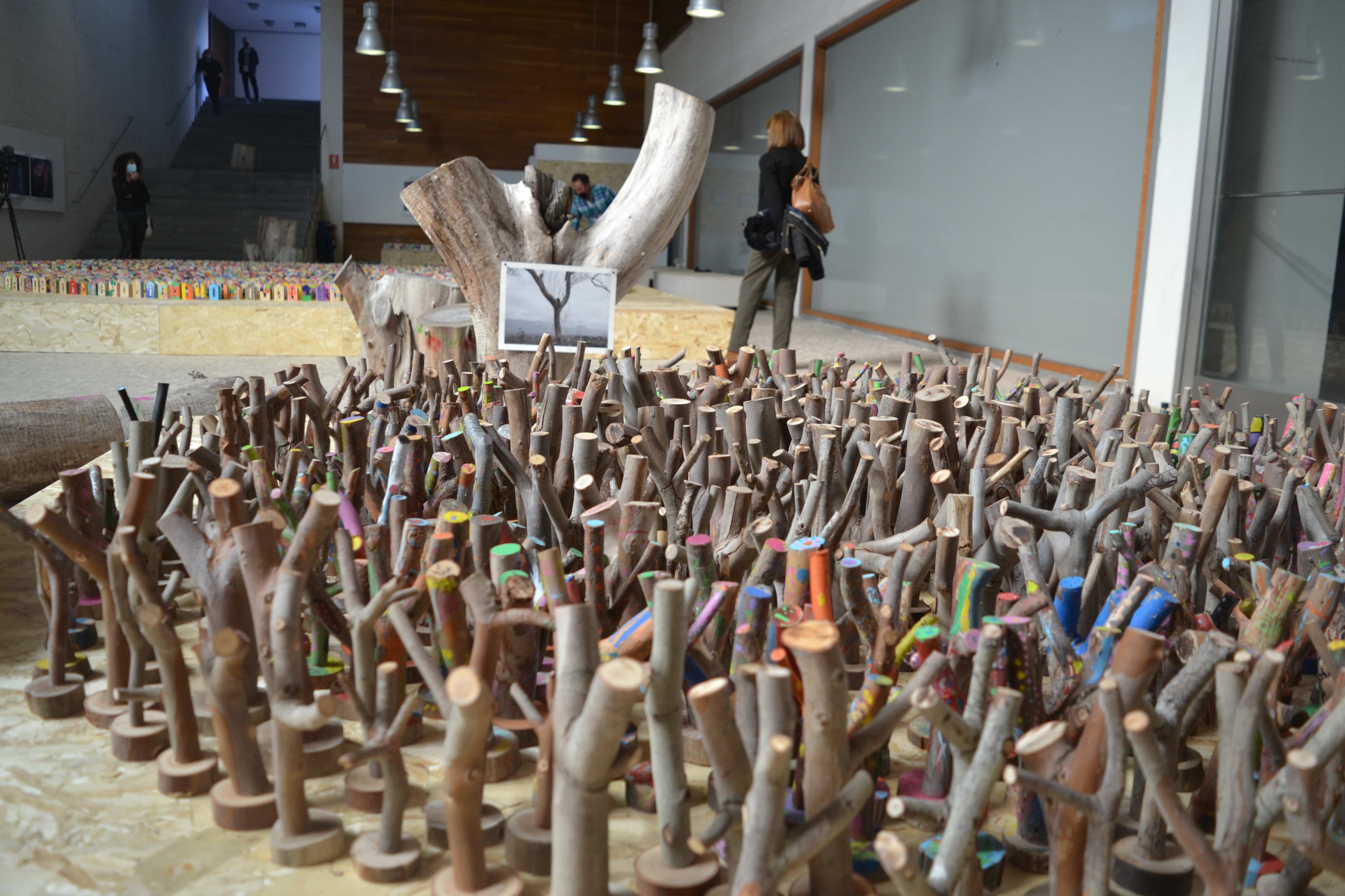 El arte multidisciplinar de 'Ciudad Feliz' regresa al Museu de Belles Arts