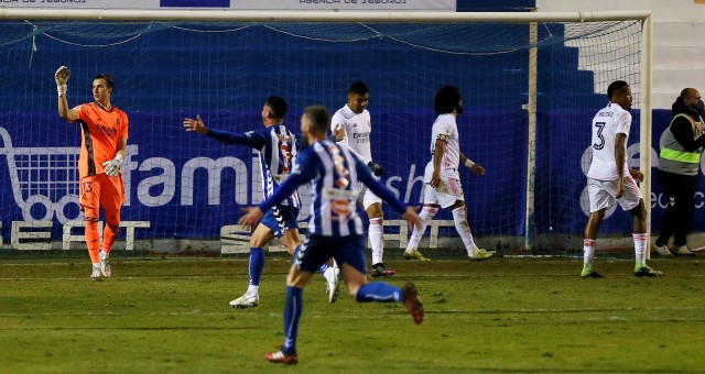 Duelo entre el Alcoyano de las gestas y el Athletic campeón de la Supercopa

