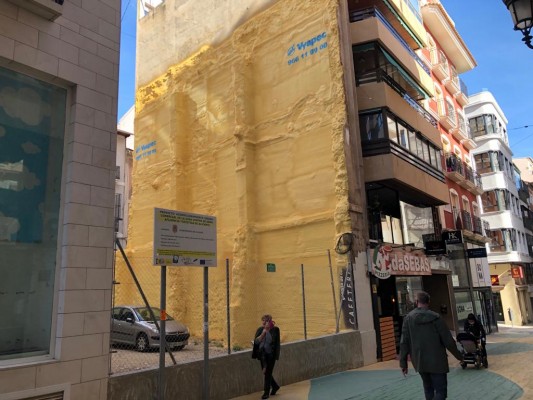 Los pisos turísticos saltan del Centro a Renfe en Alicante: bloques en San Francisco y Bono Guarner