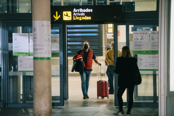 Sanidad pide a la Comunitat 500 pruebas semanales para controlar la cepa británica