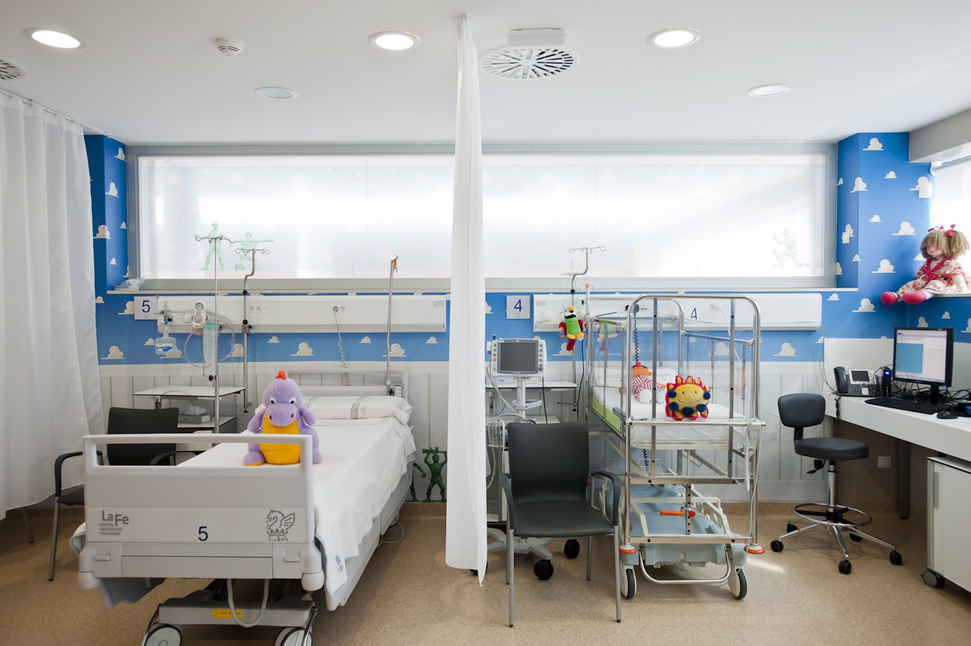 Camas infantiles en un hospital valenciano . Foto: GVA - 