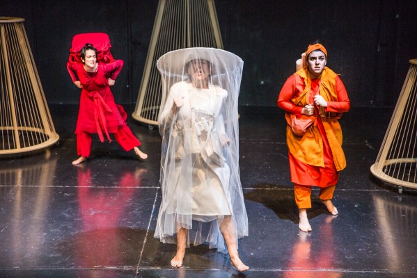 El Teatre Arniches despide enero con el teatro de Brecht y con circo flamenco 


