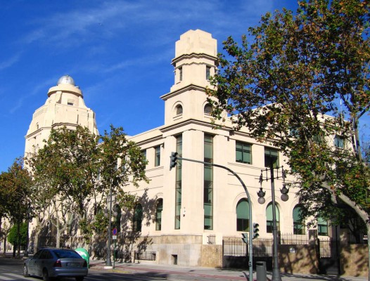 La UV acoge un encuentro de formación en rescates y asistencia en accidentes de tráfico