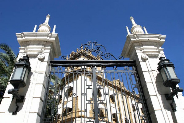 La Diputación adjudica a Protección Máxima SL la seguridad de sus edificios por 7,7 millones 
