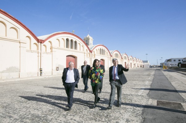 Autoridad Portuaria y Ayuntamiento diseñan el concurso de ideas para dinamizar el puerto de Gandia