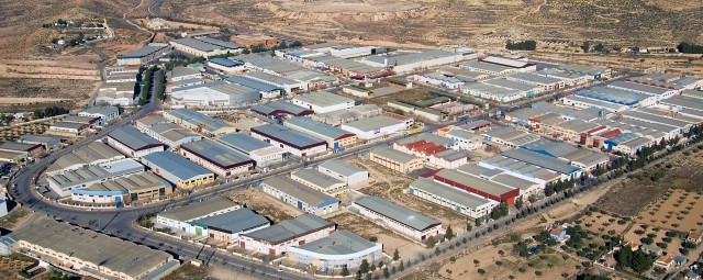 Elda pedirá más de 400.000 euros al IVACE para mejorar sus tres polígonos industriales