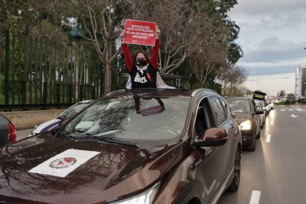 Ashocas lleva sus protestas hasta València con una caravana que recorrerá el jueves la capital